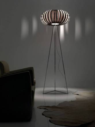 ANPERBAR Wig floor lamp wood