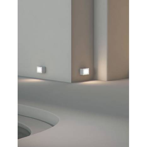 BENEITO FAURE Artis LED surface/recessed step light