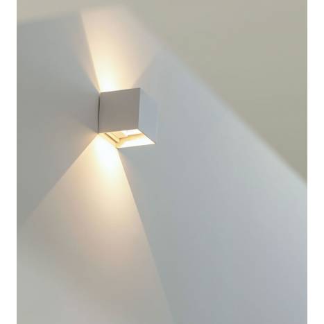 BENEITO FAURE Lek LED 6.8w IP54 wall lamp