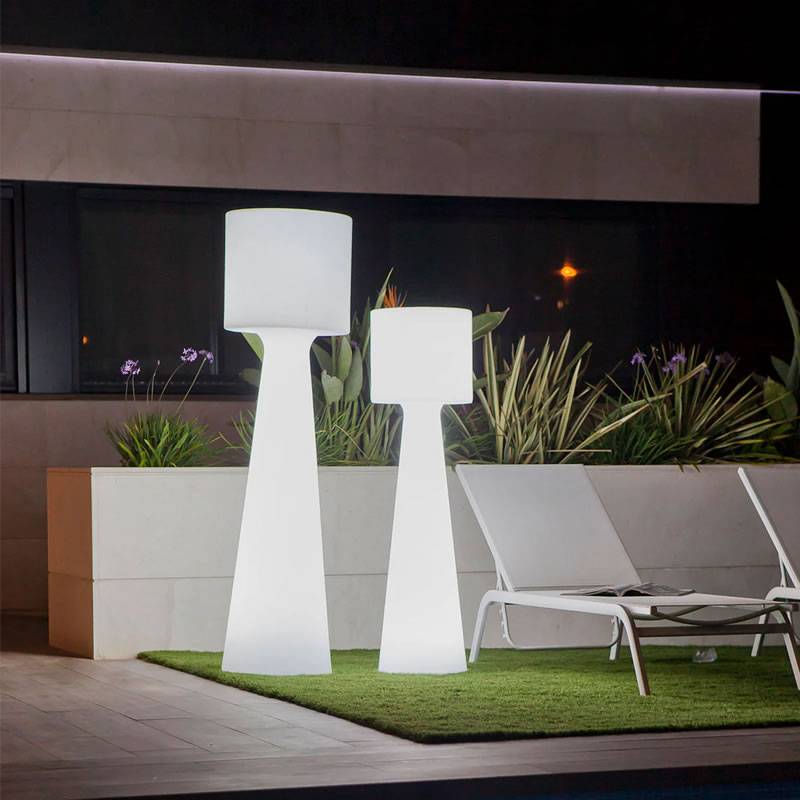 NEWGARDEN Grace IP65 outdoor floor lamp LED NEWGARDEN Grace IP65 outdoor floor lamp LED
